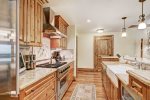 Kitchen - 1 Bedroom Residence - The Arrabelle at Vail Square